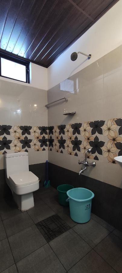 Soly'S Villa Homestay Муннар Экстерьер фото