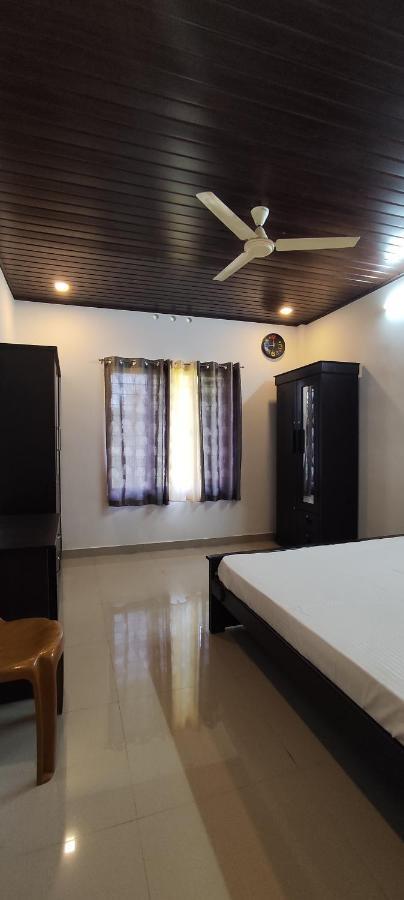 Soly'S Villa Homestay Муннар Экстерьер фото