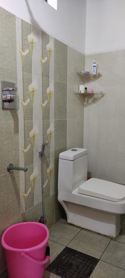 Soly'S Villa Homestay Муннар Экстерьер фото